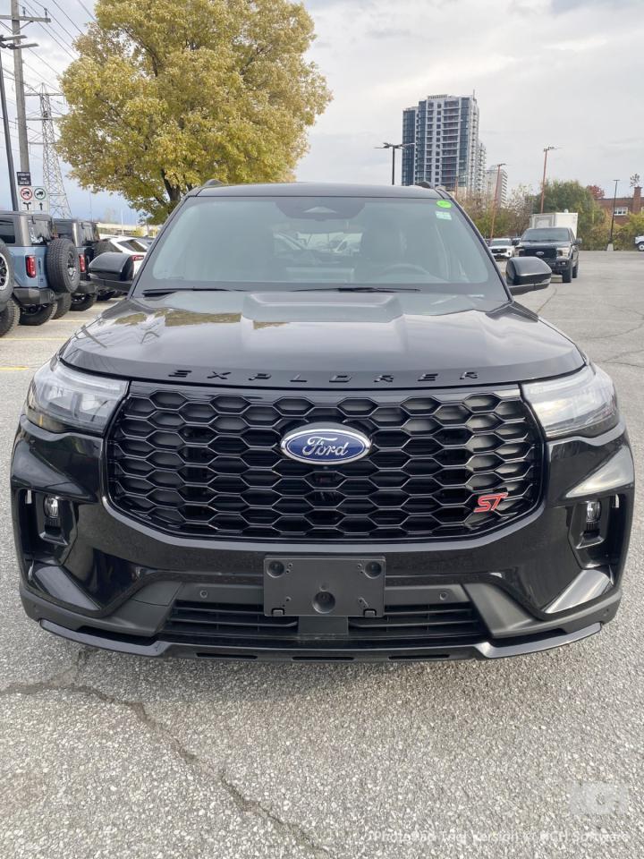 2026 Ford Explorer ST 4dr 4x4 Photo
