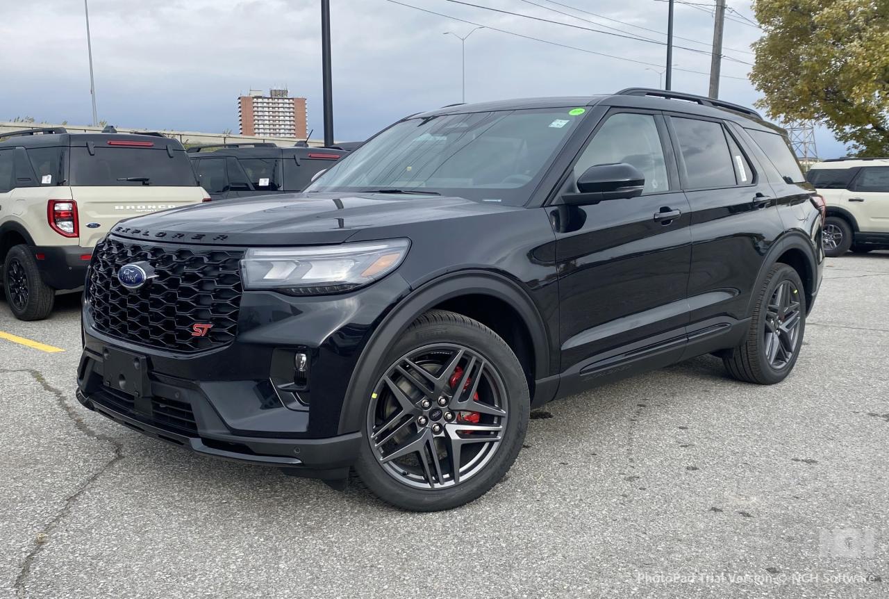 2026 Ford Explorer ST 4dr 4x4 Photo0