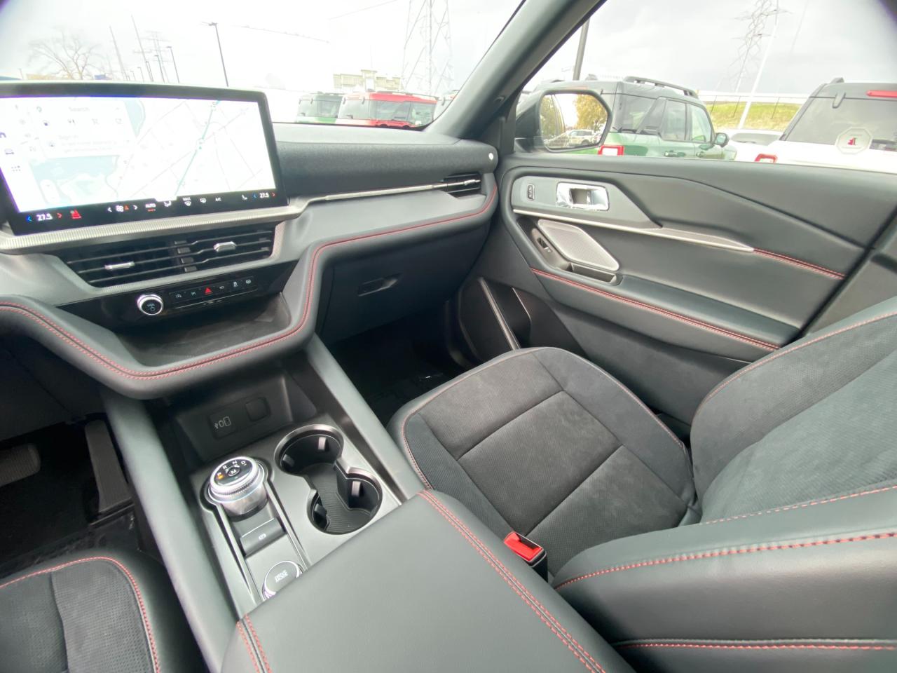 2026 Ford Explorer ST 4dr 4x4 Photo