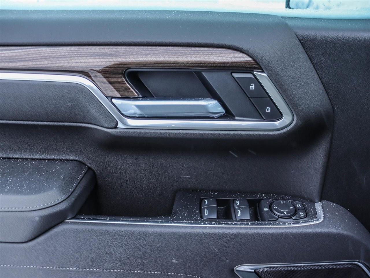 2026 Chevrolet Silverado 1500 Crew Cab Short Box 4-Wheel Drive RST Photo