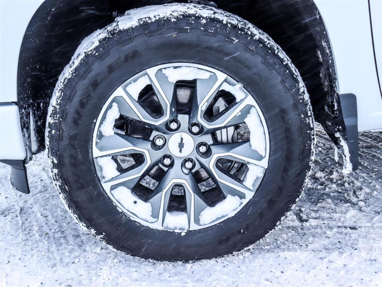 2026 Chevrolet Silverado 1500 Crew Cab Short Box 4-Wheel Drive RST Photo