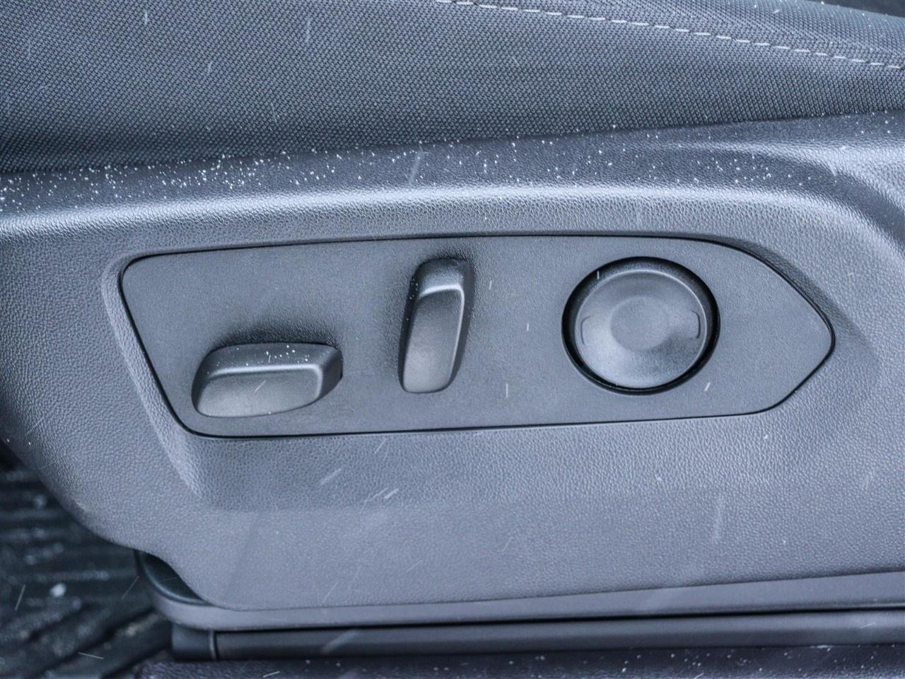 2026 Chevrolet Silverado 1500 Crew Cab Short Box 4-Wheel Drive RST Photo