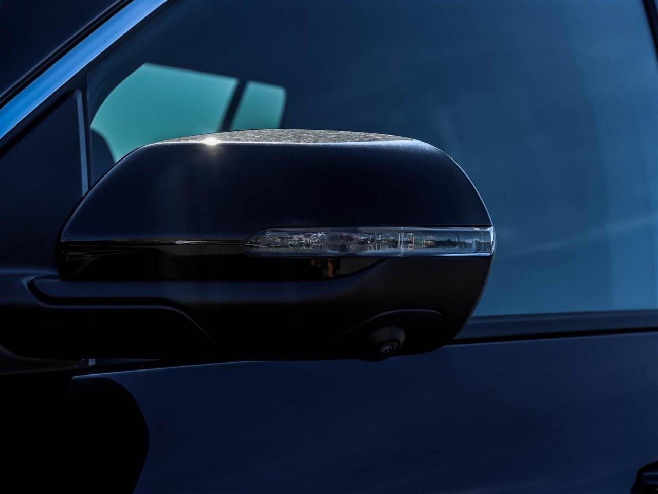 2025 Chevrolet Traverse AWD 4dr LT Photo