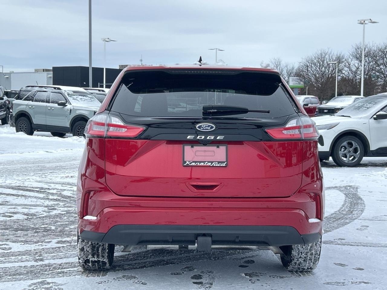 2023 Ford Edge ST Line 4dr All-Wheel Drive Photo4