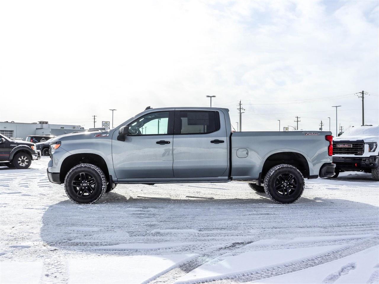 2026 Chevrolet Silverado 1500 Crew Cab Standard Box 4-Wheel Drive Custom Trail Boss Photo2