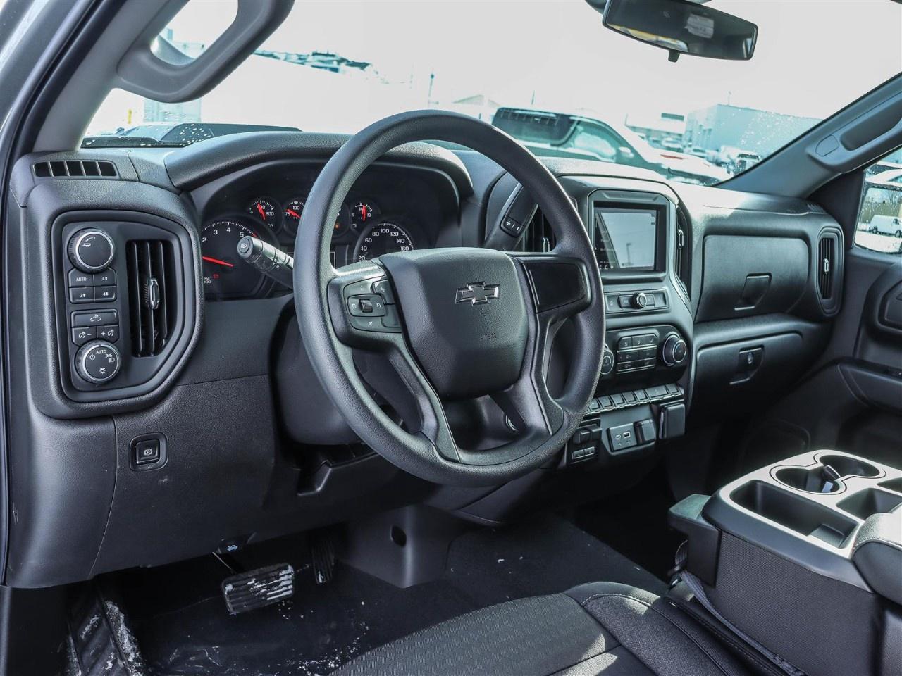 2026 Chevrolet Silverado 1500 Crew Cab Standard Box 4-Wheel Drive Custom Trail Boss Photo