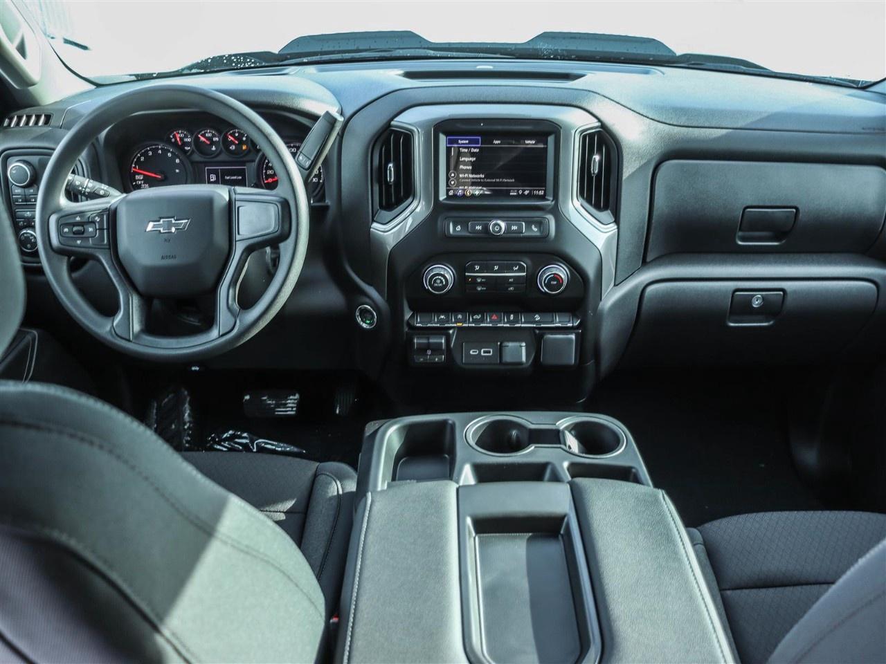 2026 Chevrolet Silverado 1500 Crew Cab Standard Box 4-Wheel Drive Custom Trail Boss Photo