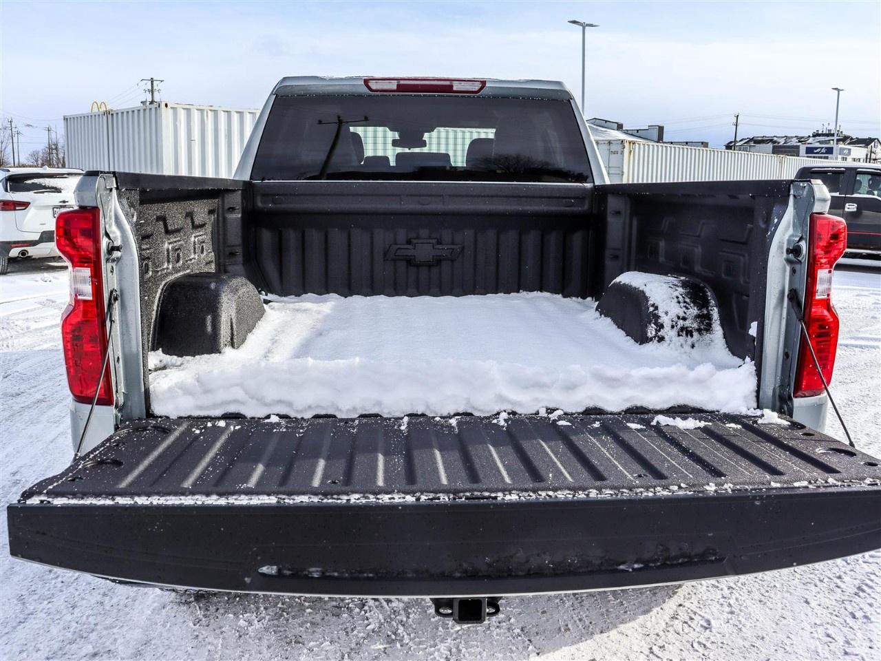 2026 Chevrolet Silverado 1500 Crew Cab Standard Box 4-Wheel Drive Custom Trail Boss Photo