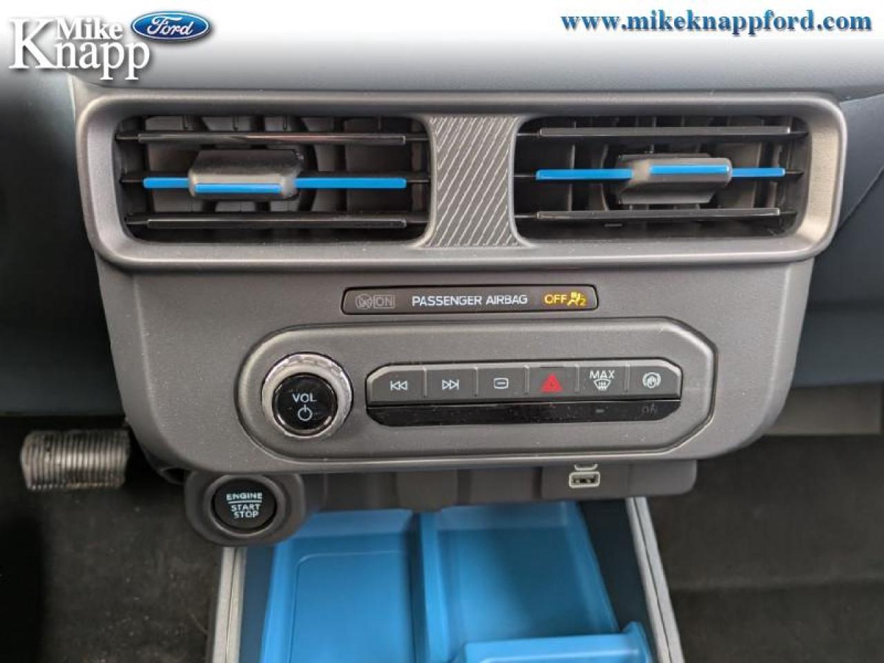 2025 Ford Maverick XLT Photo