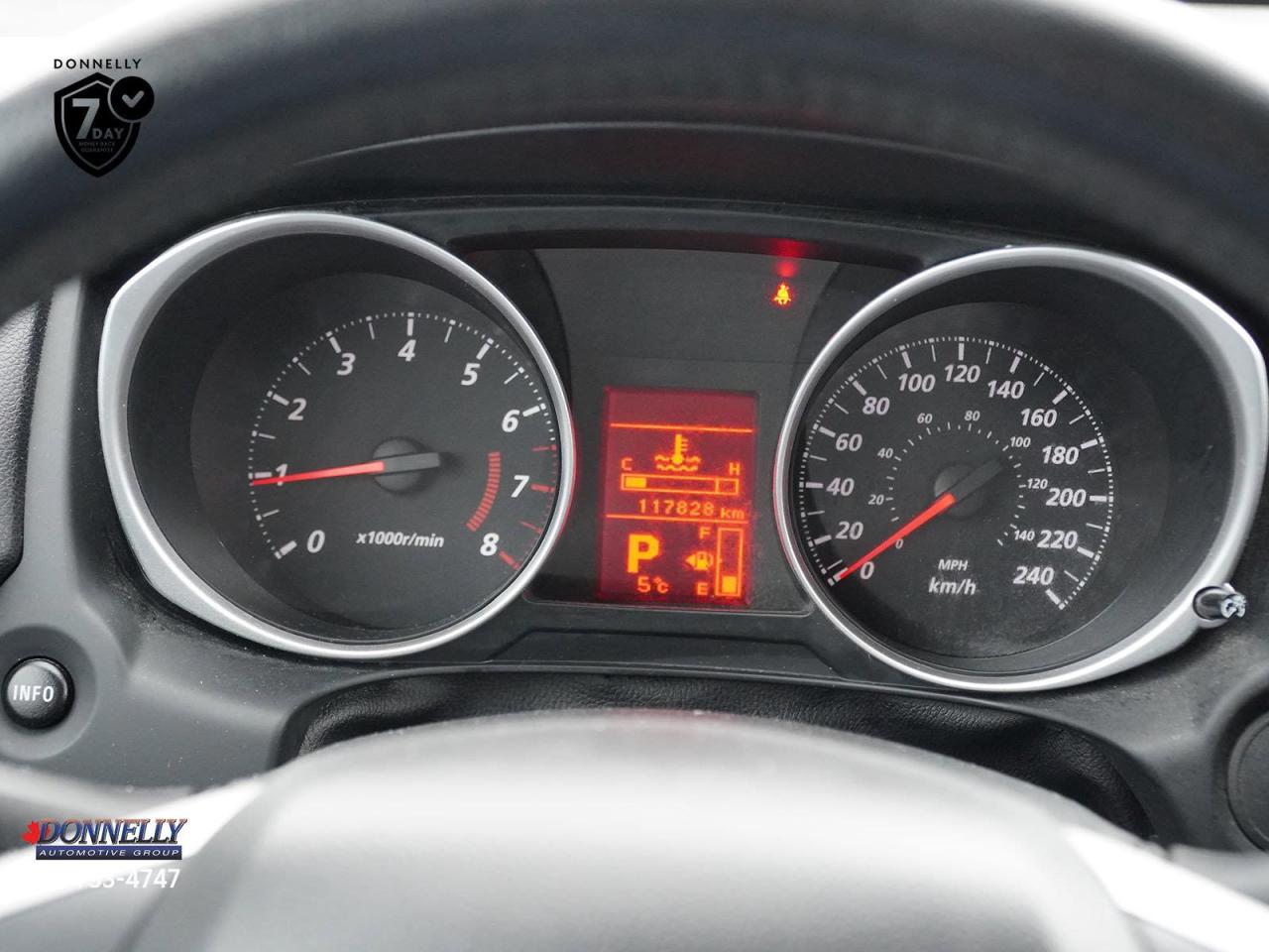 2015 Mitsubishi RVR  Photo