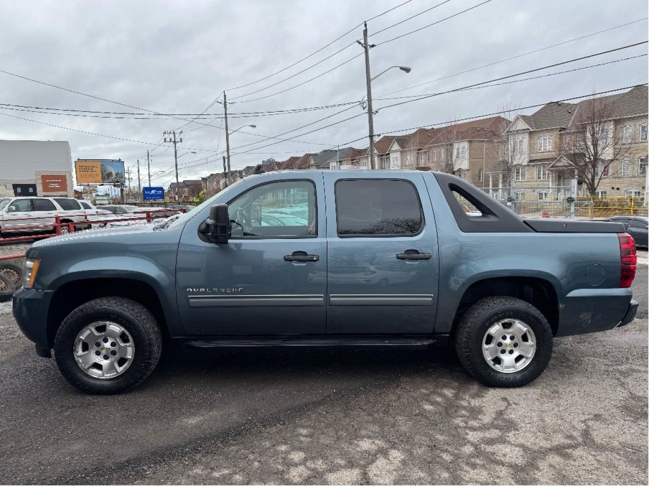 2012 Chevrolet Avalanche 1500 LTZ Photo