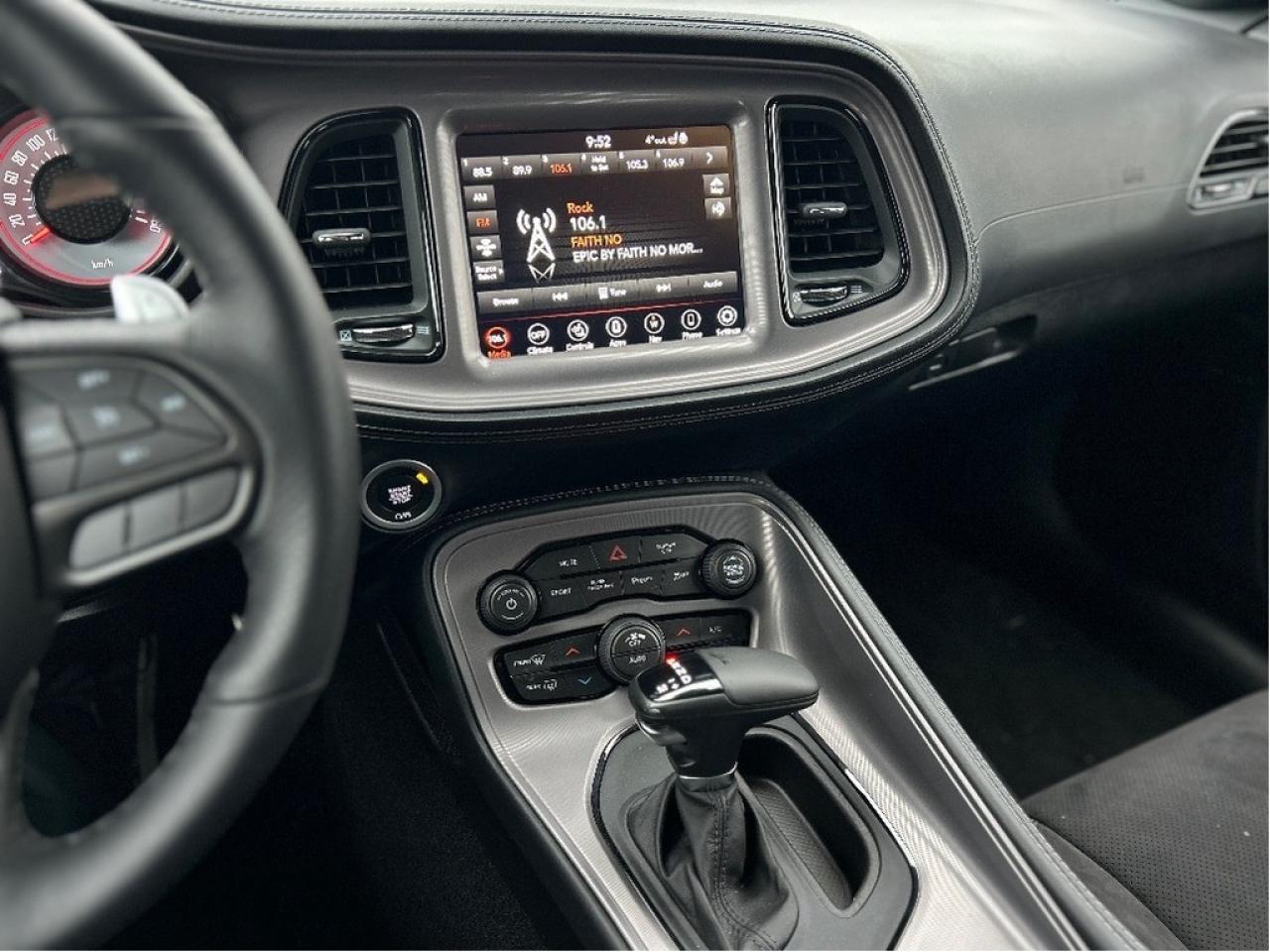 2023 Dodge Challenger R/T 2dr Rear-Wheel Drive Coupe Photo