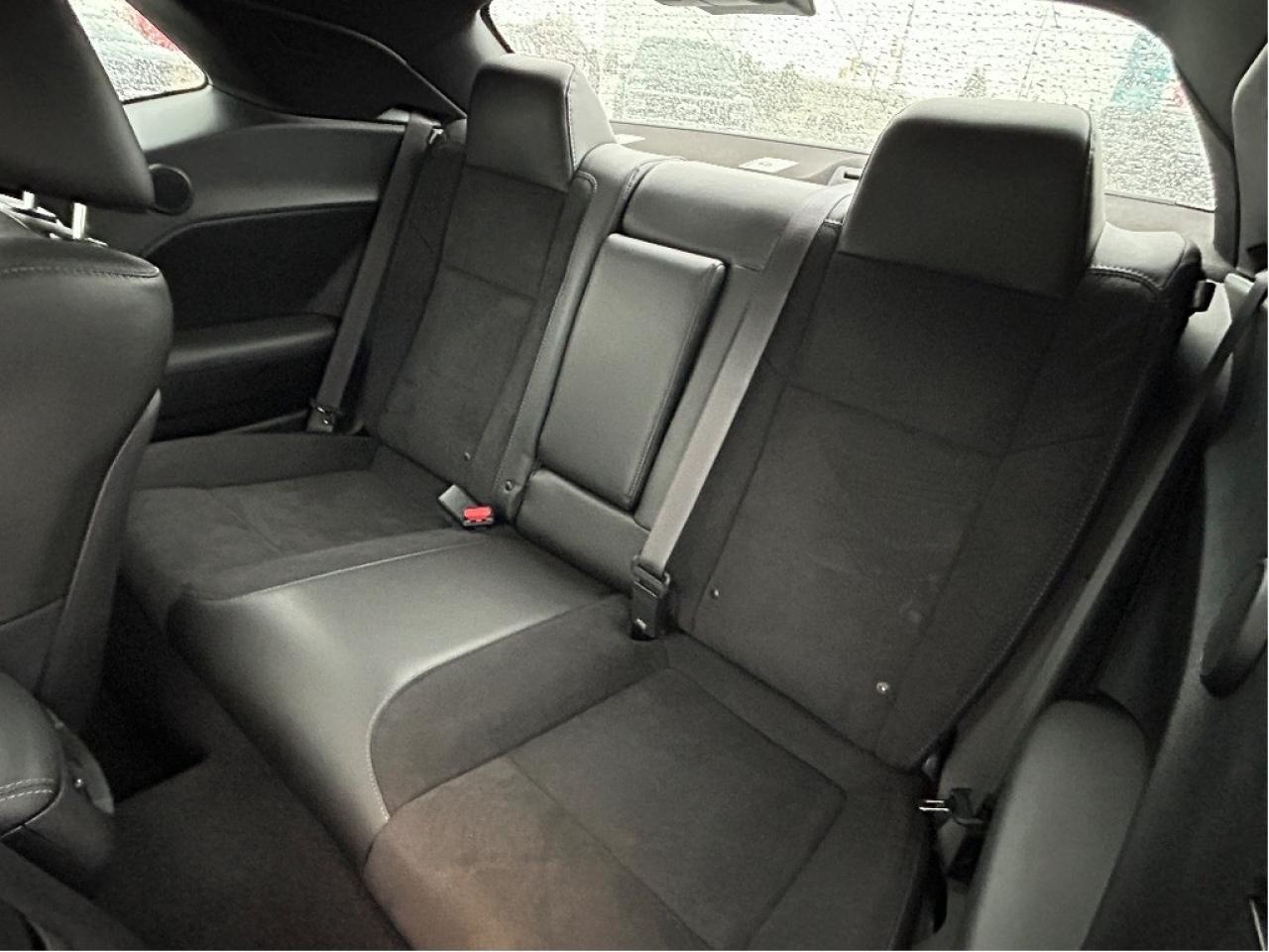 2023 Dodge Challenger R/T 2dr Rear-Wheel Drive Coupe Photo