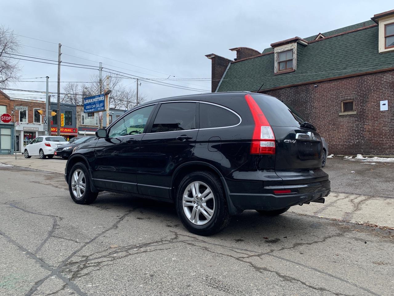 2011 Honda CR-V 2WD 5DR EX Photo2