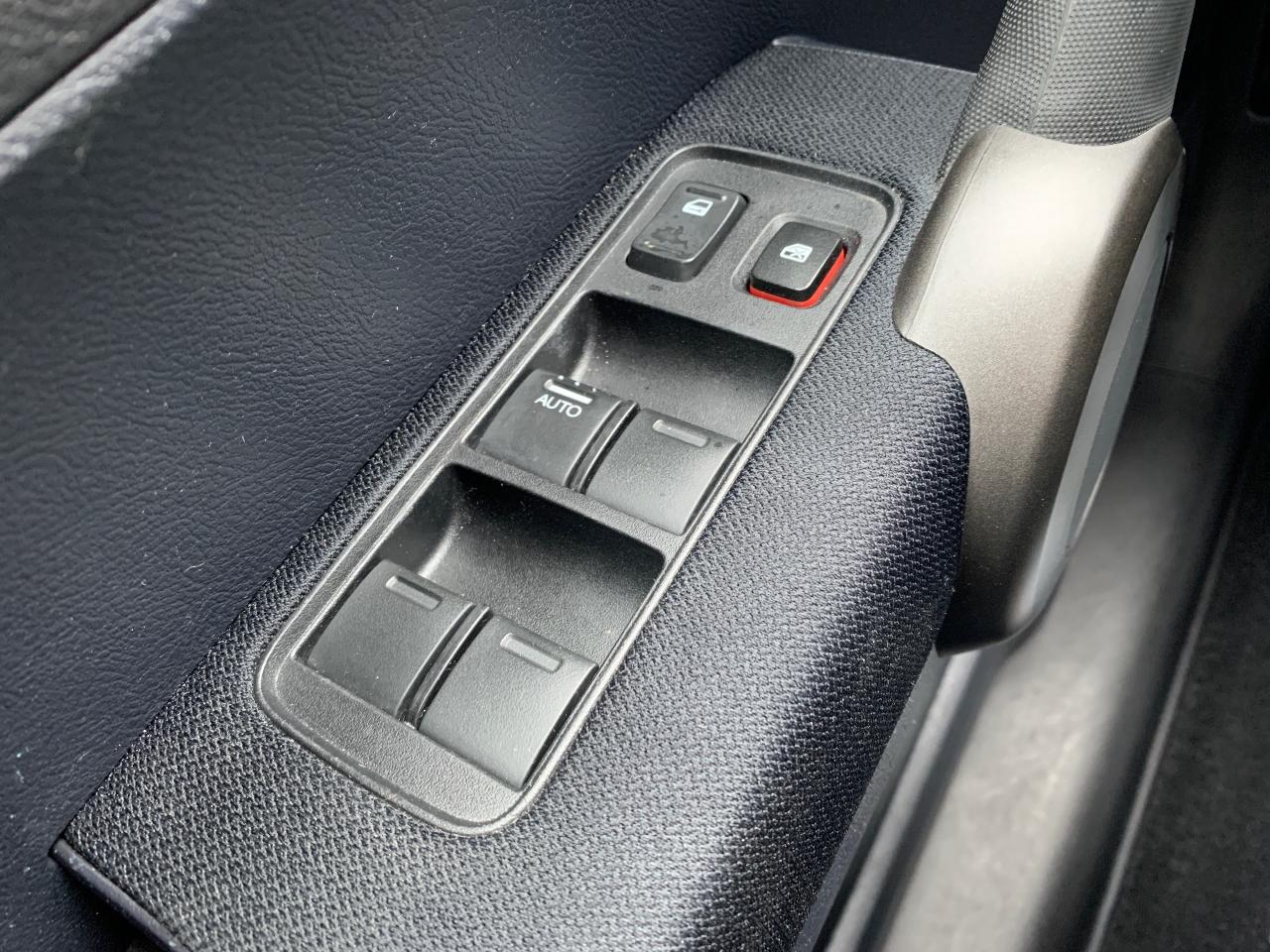 2011 Honda CR-V 2WD 5DR EX Photo