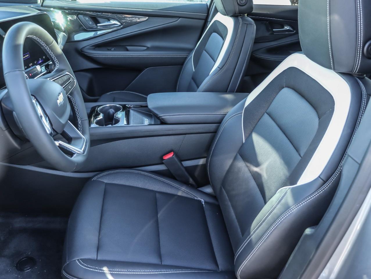 2025 Chevrolet Blazer EV LT AWD Photo