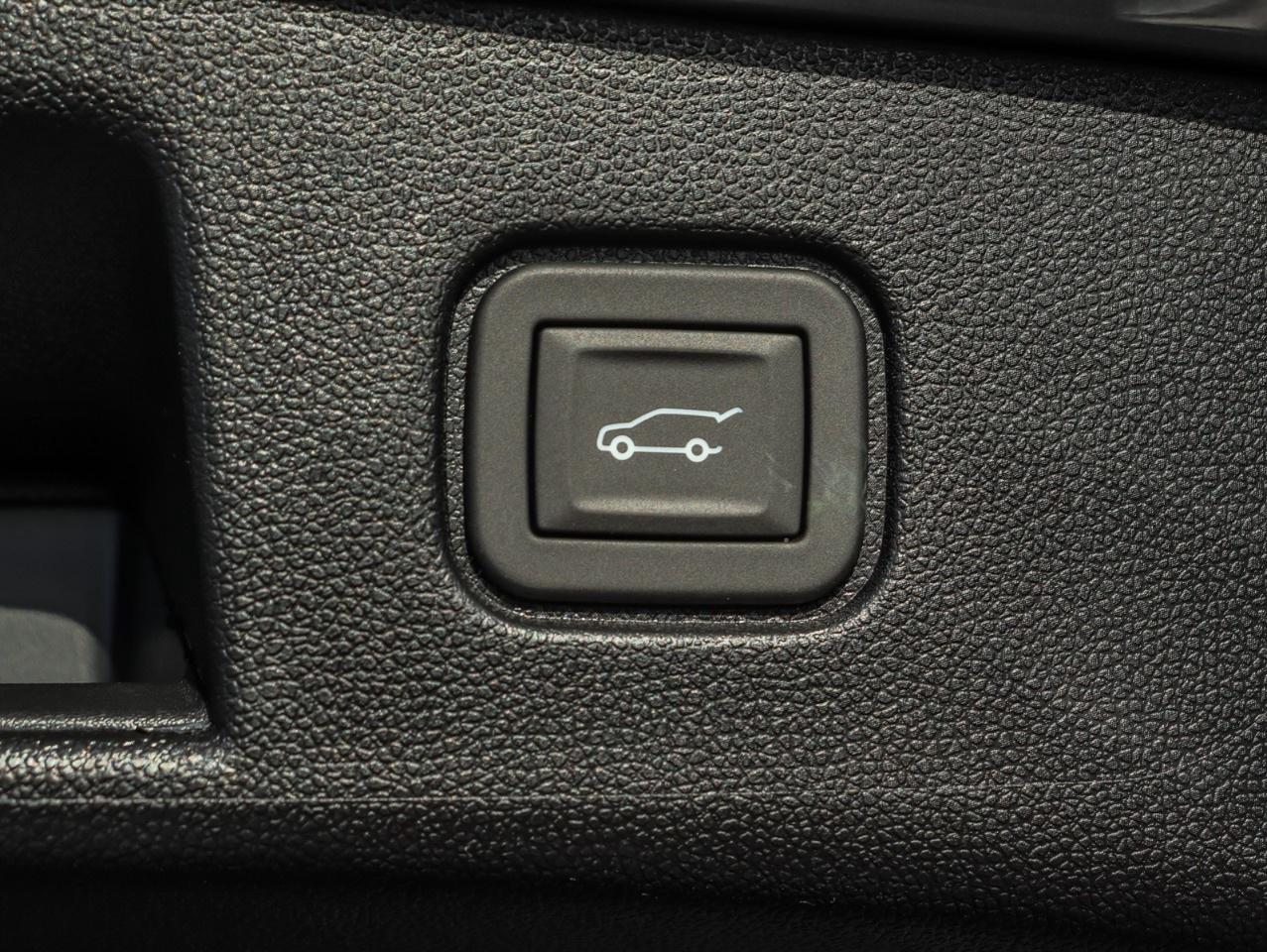 2025 Chevrolet Blazer EV LT AWD Photo