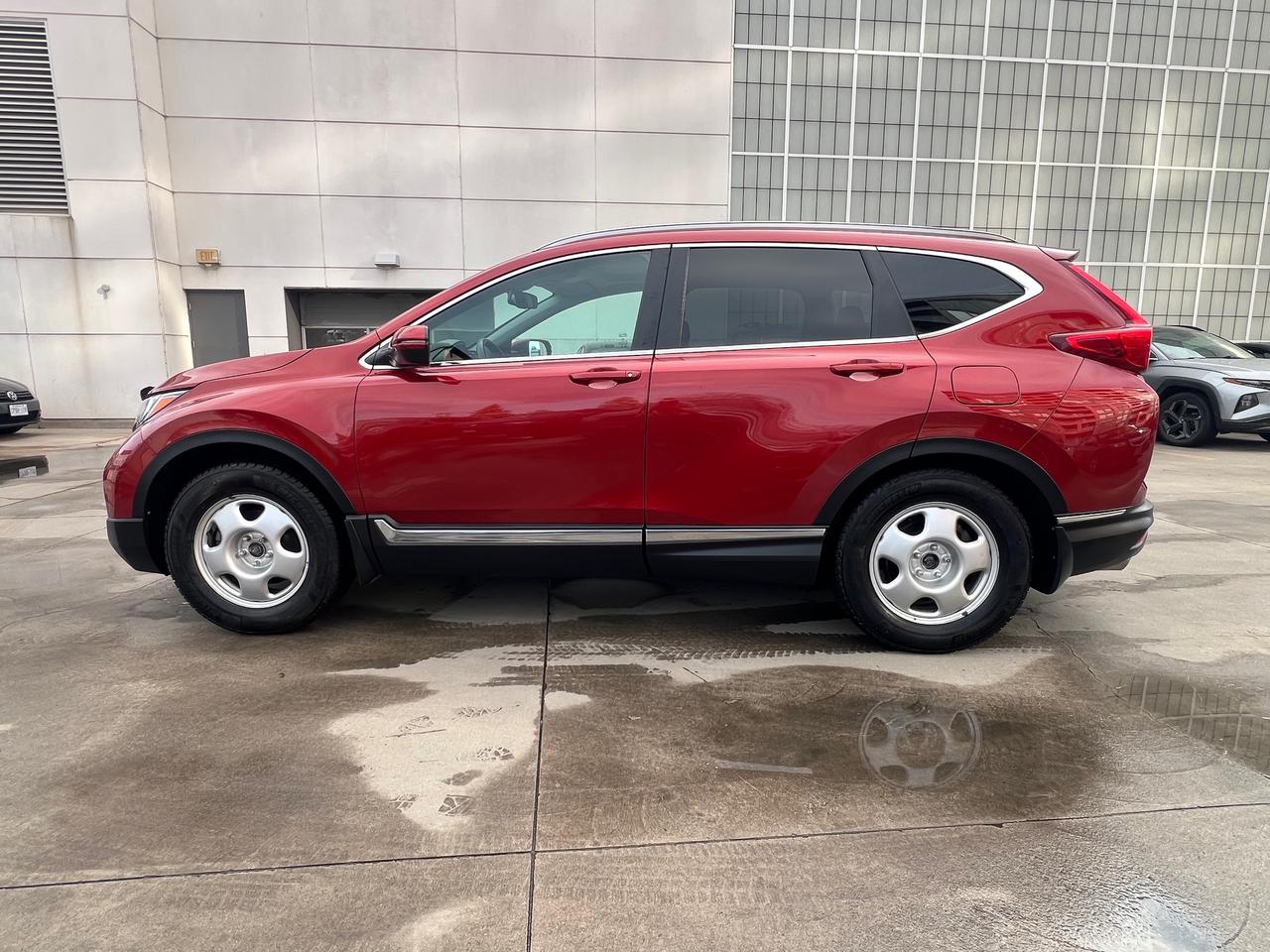 2019 Honda CR-V Touring 4dr All-wheel Drive Photo