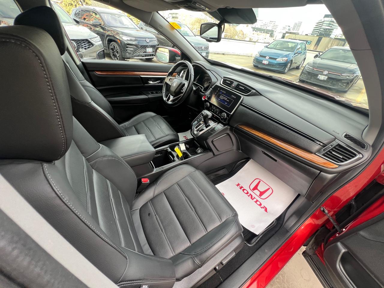 2019 Honda CR-V Touring 4dr All-wheel Drive Photo