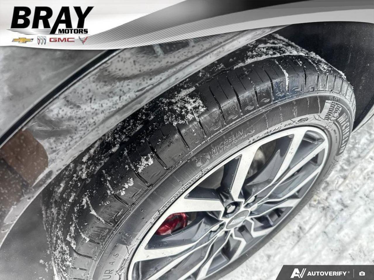 2025 Cadillac XT6 AWD Sport   LOADED   MINT   PERFECTION   CERTIFIED Photo