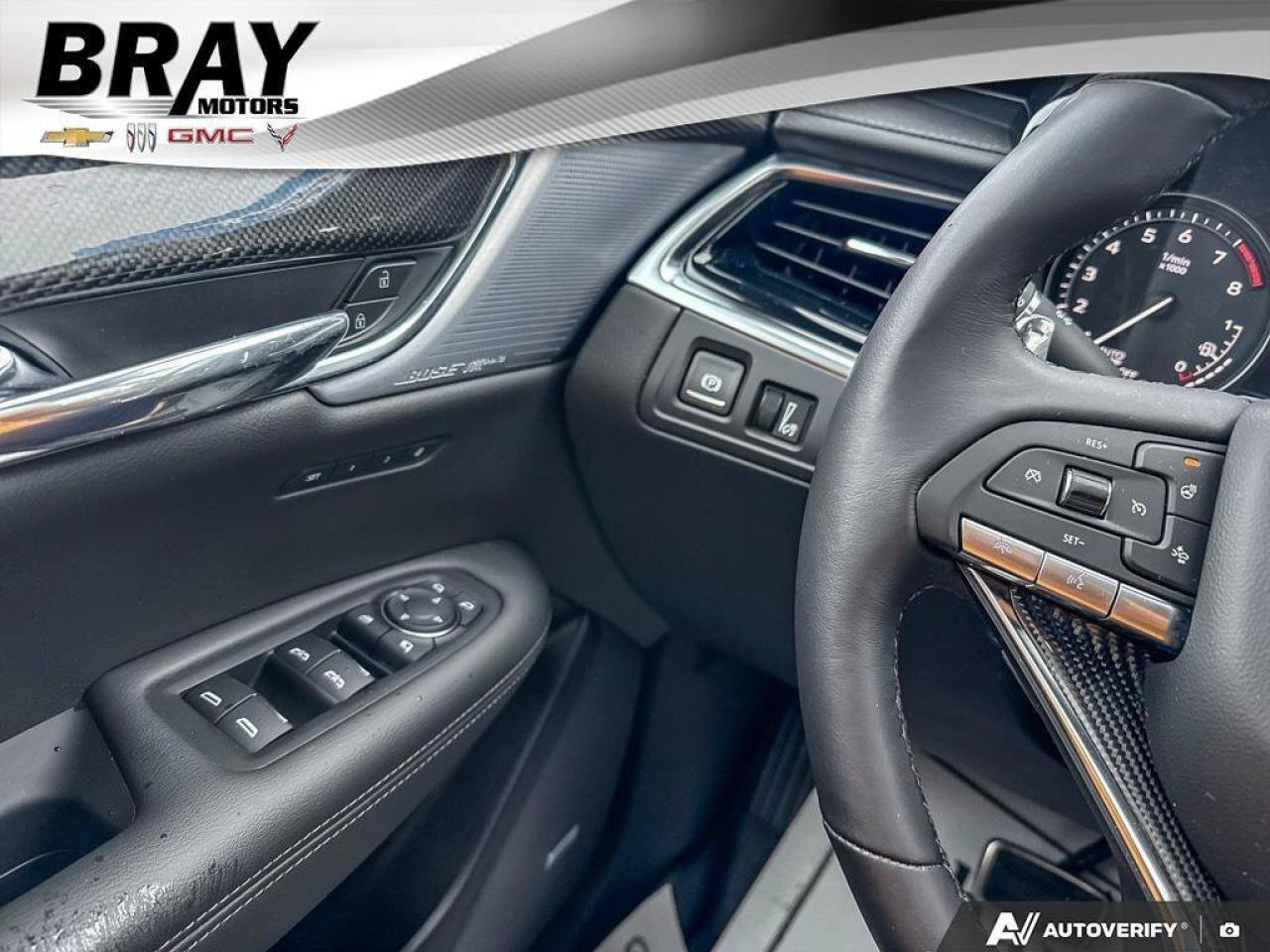 2025 Cadillac XT6 AWD Sport   LOADED   MINT   PERFECTION   CERTIFIED Photo