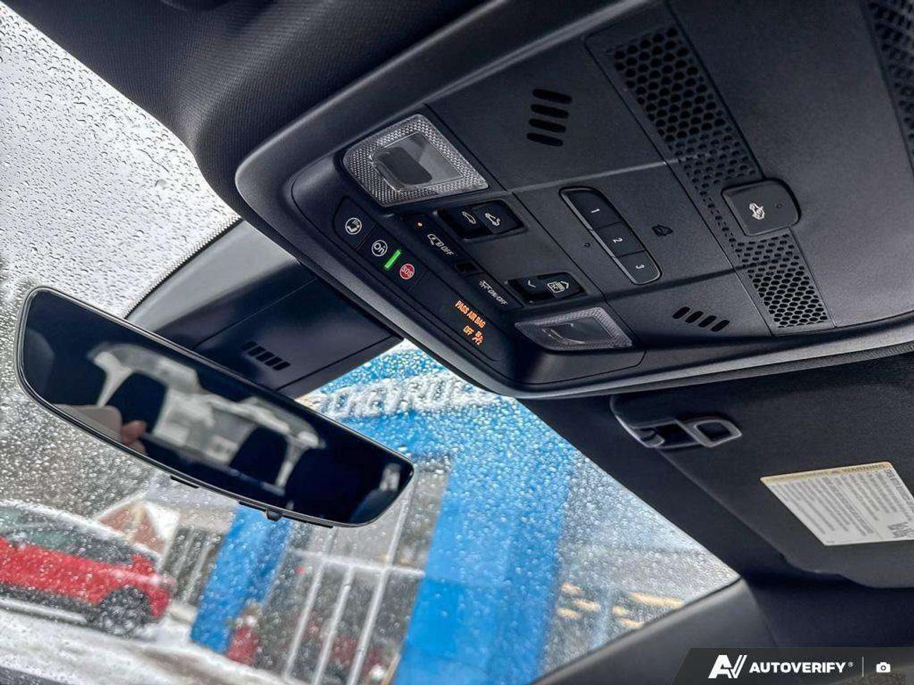 2025 Cadillac XT6 LOADED. SURROUND VISION RECORDER. AIR IONIZER. CERTIFIED. Photo