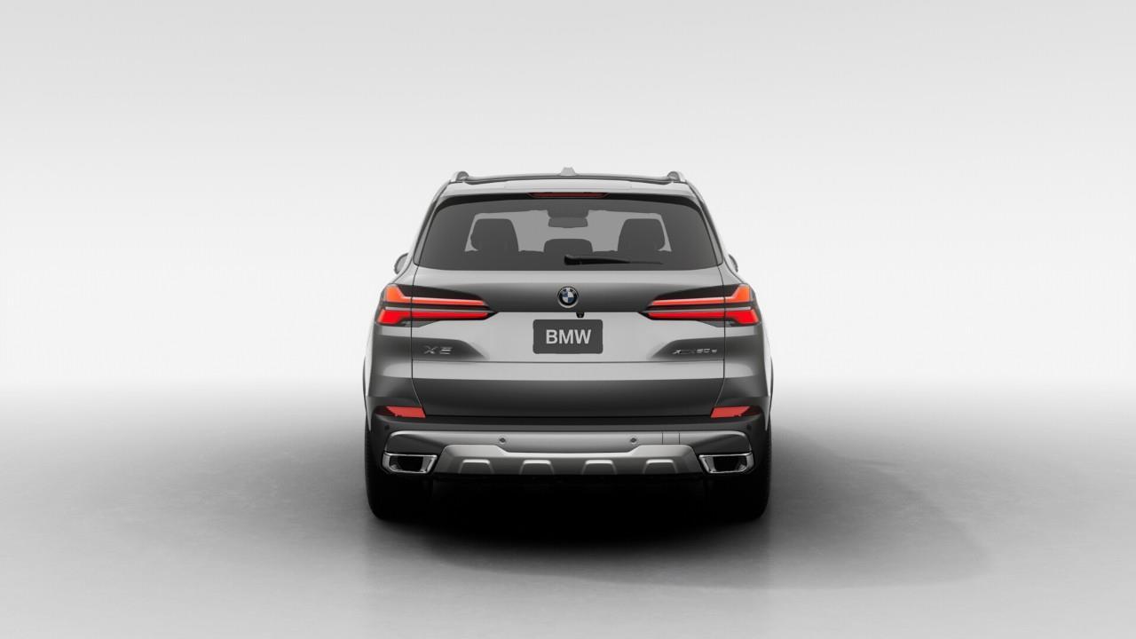 2026 BMW X5 PHEV xDrive50e 4dr All-Wheel Drive Sports Activity Vehicle Photo4