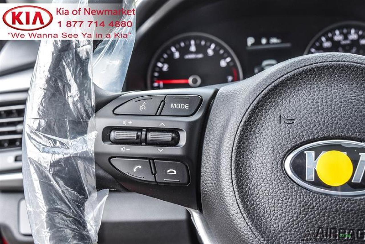 2021 Kia Rio LX Premium 4dr Hatchback Photo