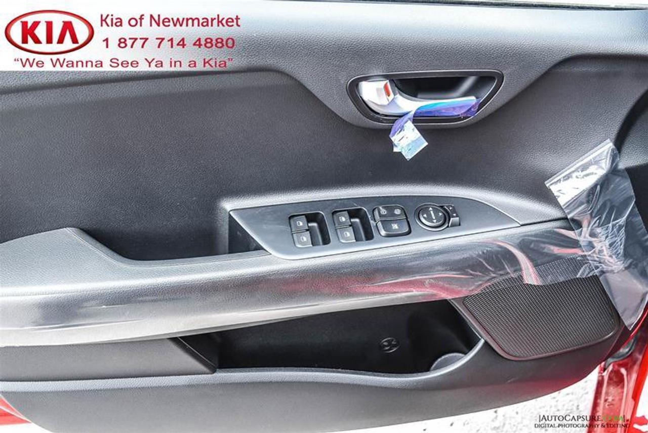 2021 Kia Rio LX Premium 4dr Hatchback Photo