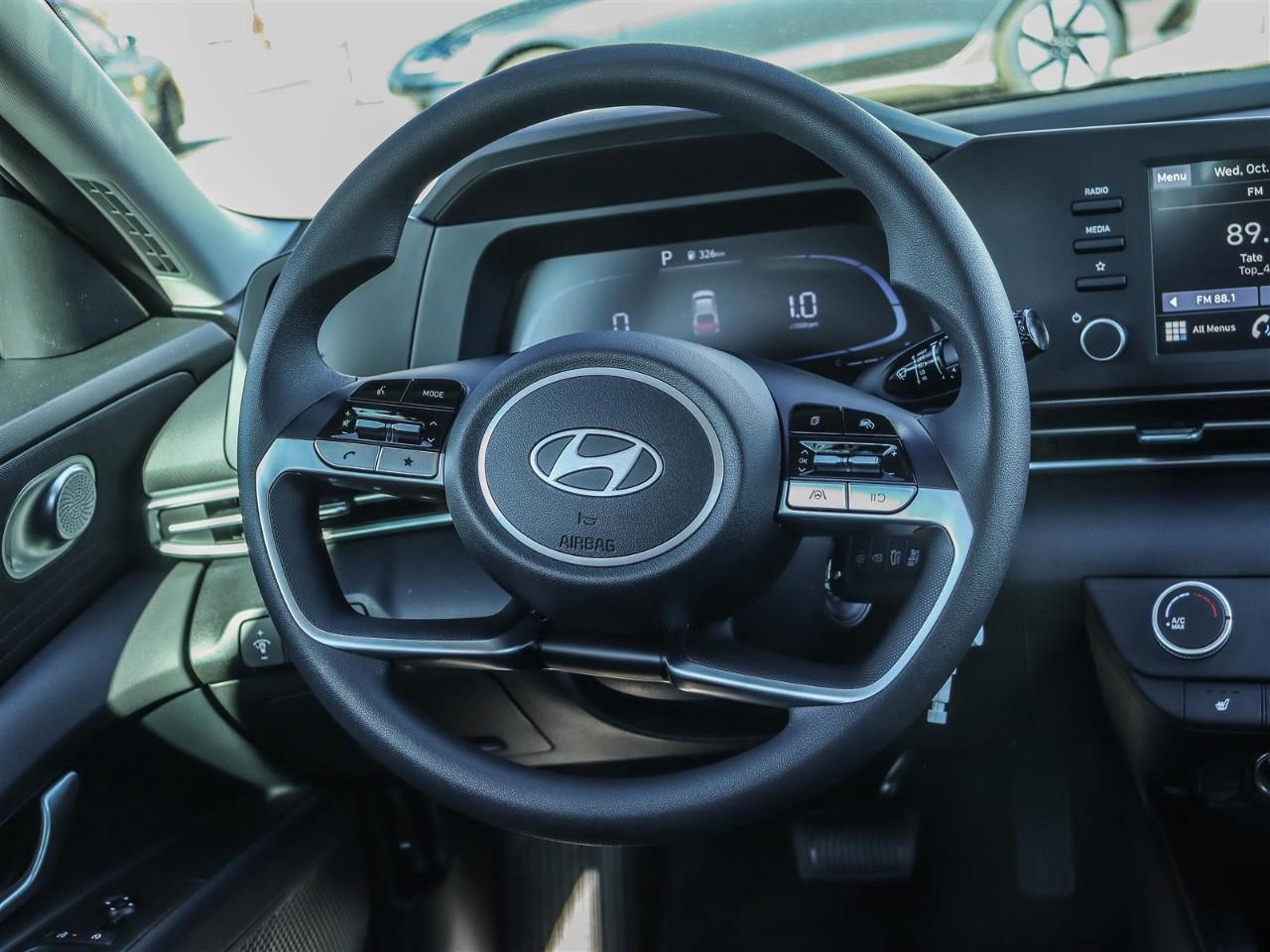 2025 Hyundai Elantra ESSENTIAL 4DR SEDAN Photo