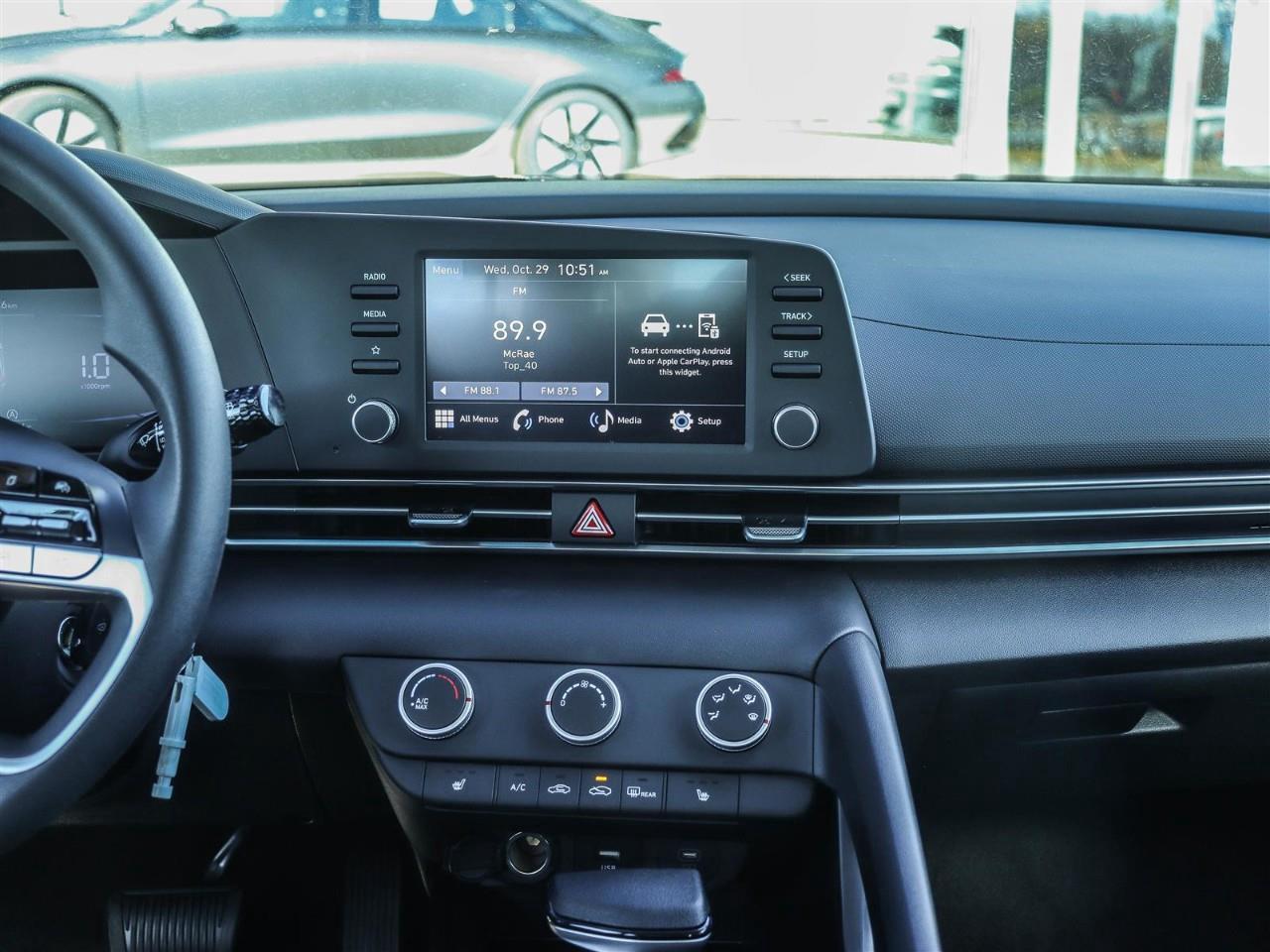 2025 Hyundai Elantra ESSENTIAL 4DR SEDAN Photo