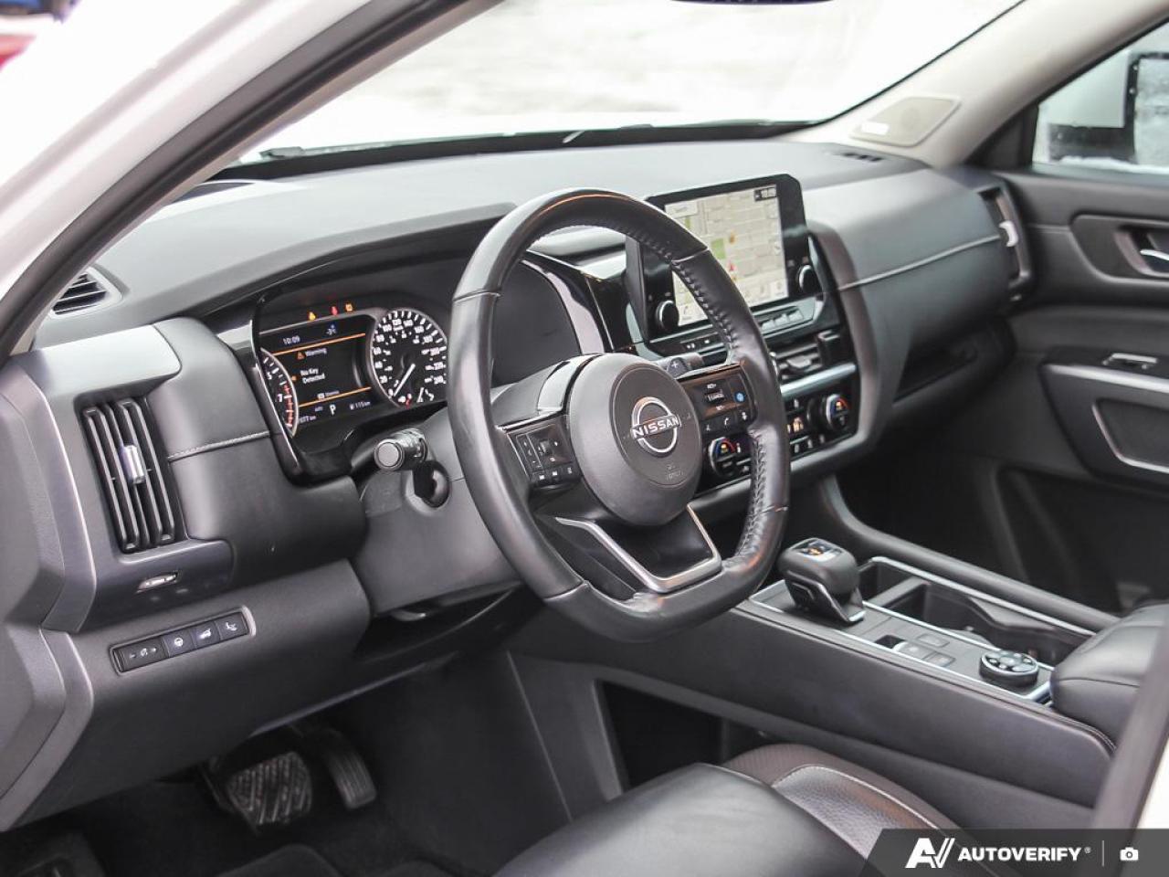 2022 Nissan Pathfinder SL 4dr 4x4 Photo