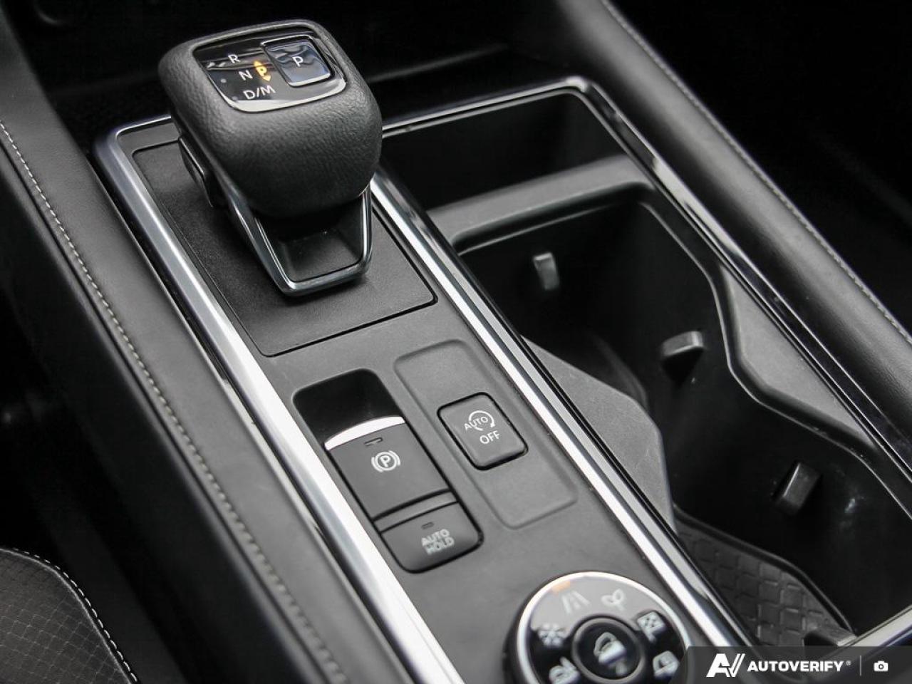 2022 Nissan Pathfinder SL 4dr 4x4 Photo