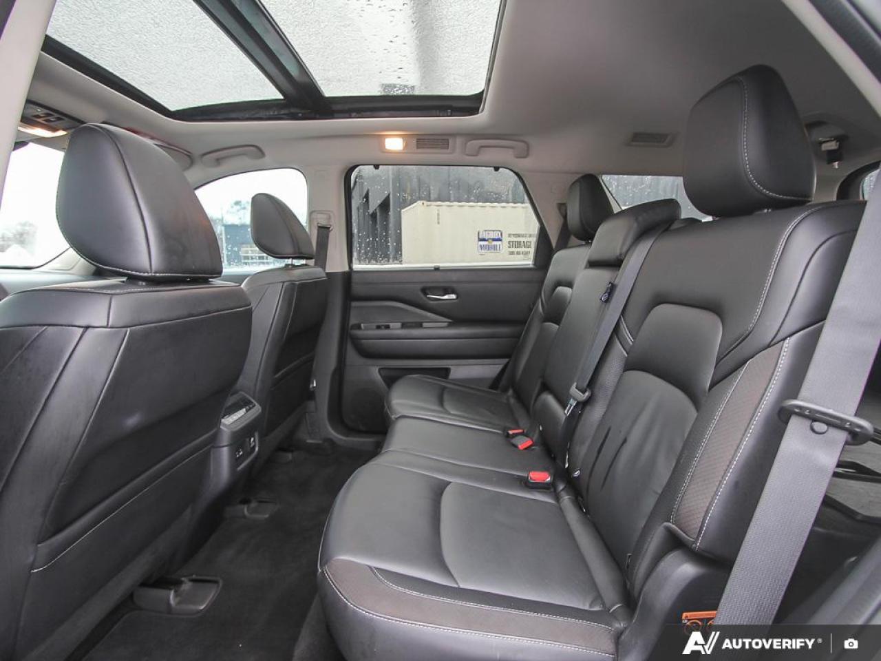 2022 Nissan Pathfinder SL 4dr 4x4 Photo