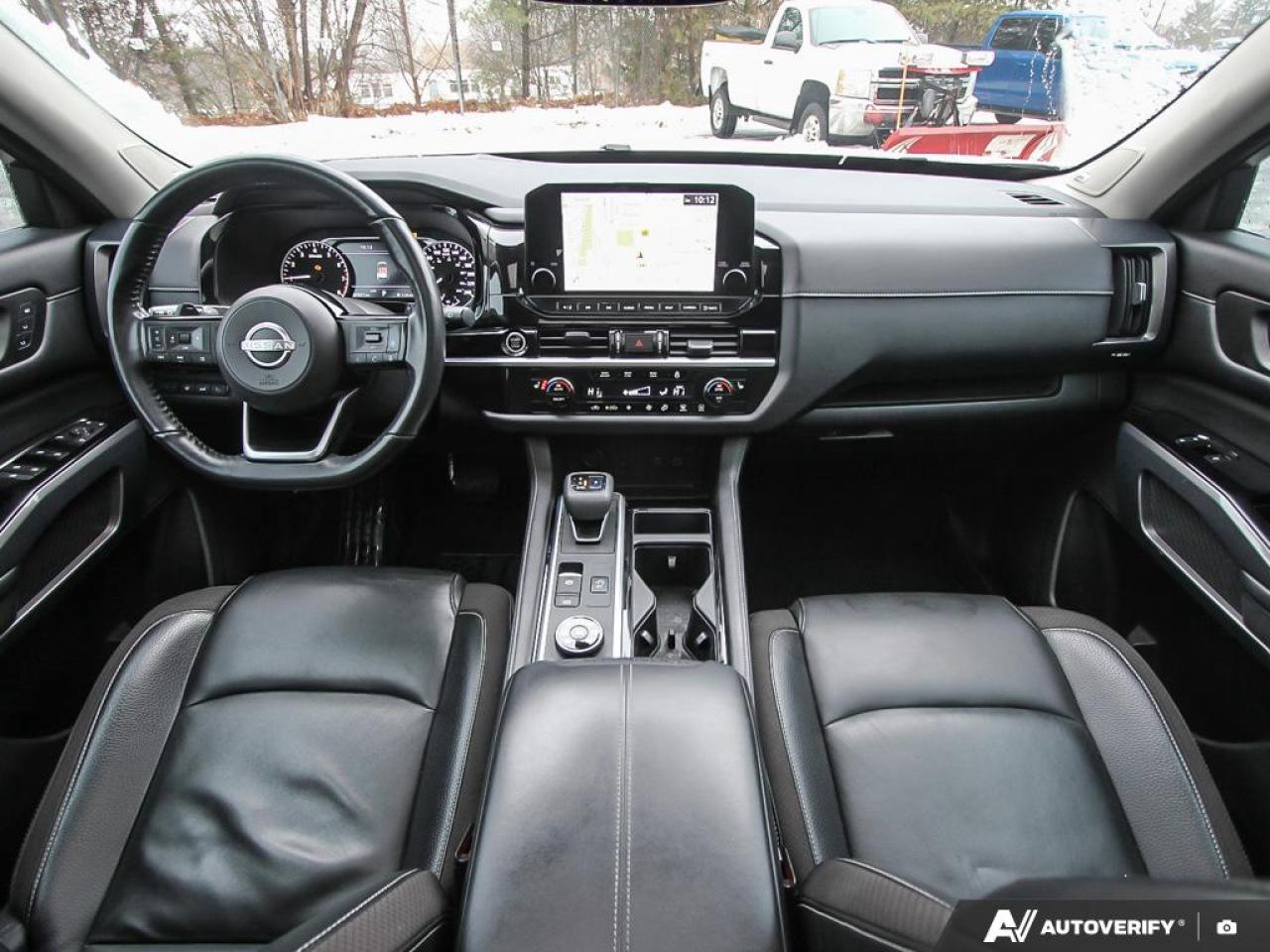 2022 Nissan Pathfinder SL 4dr 4x4 Photo