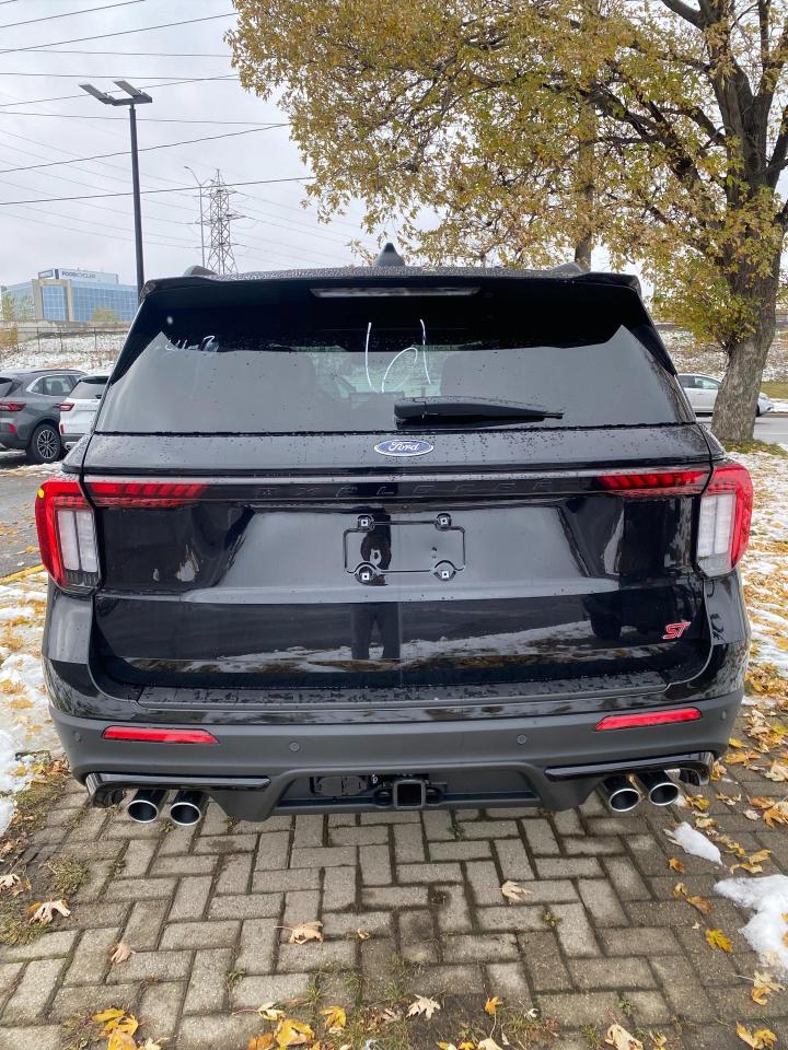 2026 Ford Explorer ST 4dr 4x4 Photo4