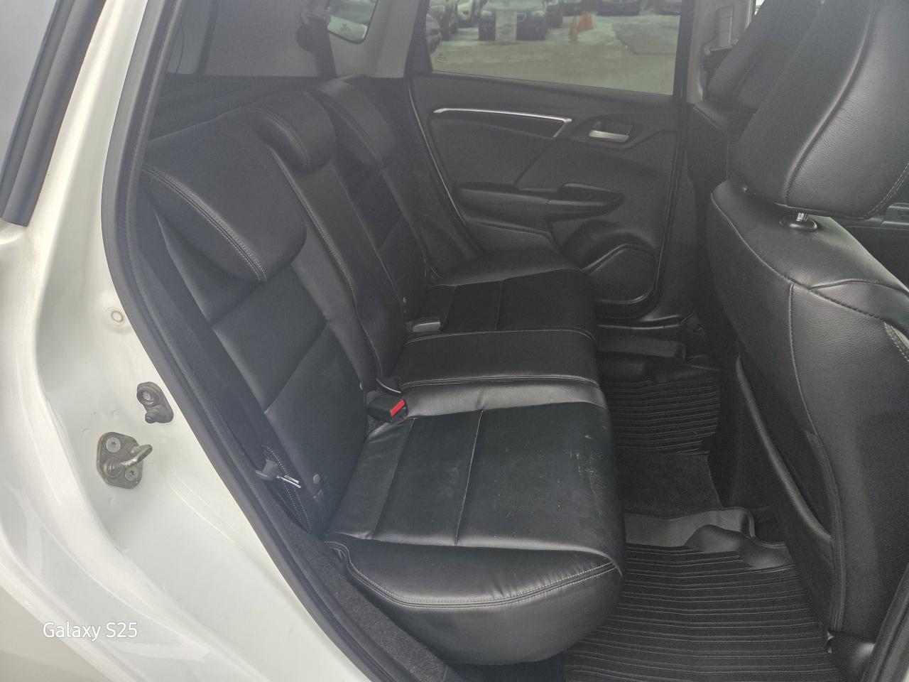 2015 Honda Fit EX-L  NAVI LEATHER ROOF BLUETHOOT $12,988.00 Photo