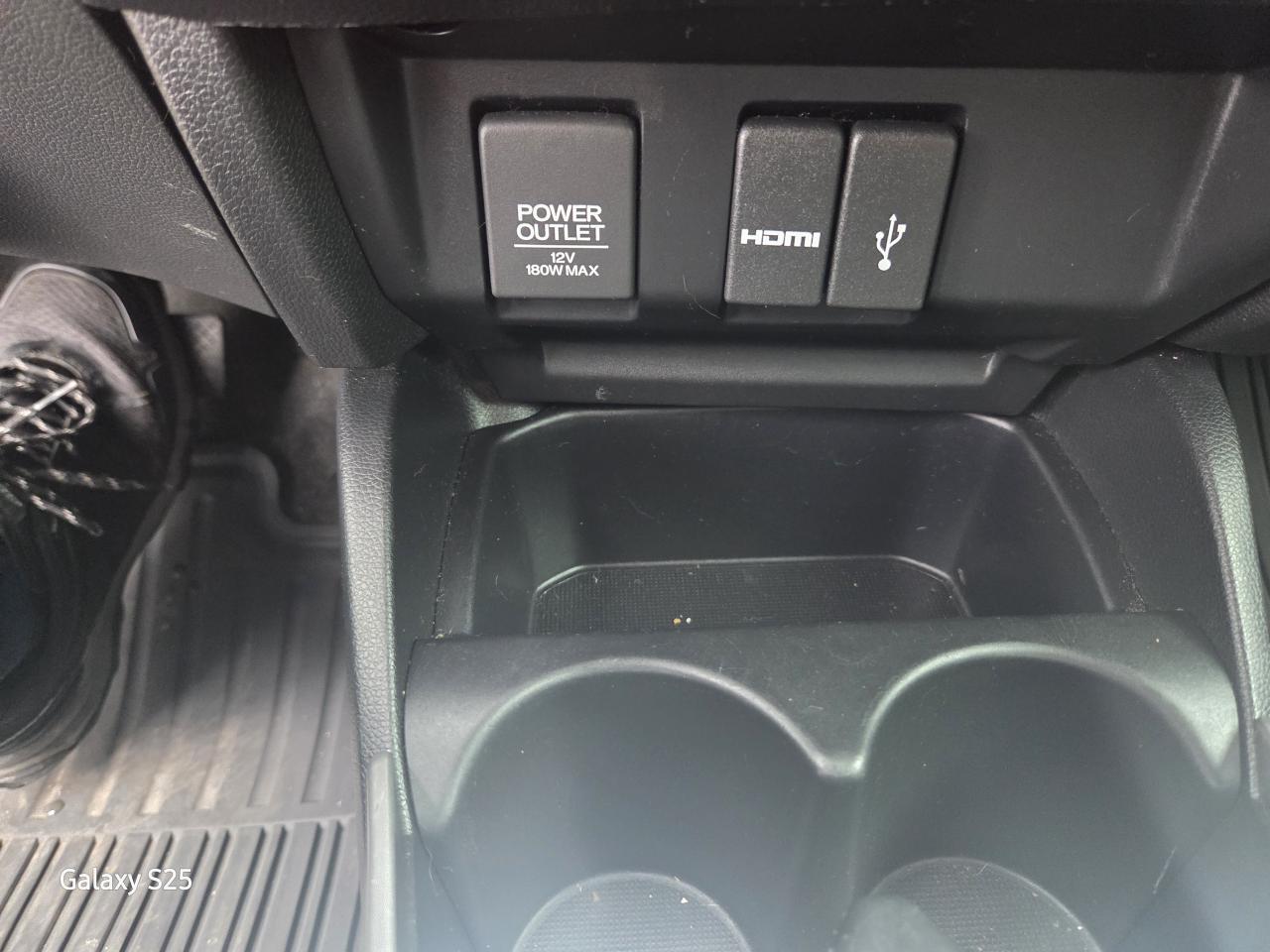 2015 Honda Fit EX-L  NAVI LEATHER ROOF BLUETHOOT $12,988.00 Photo