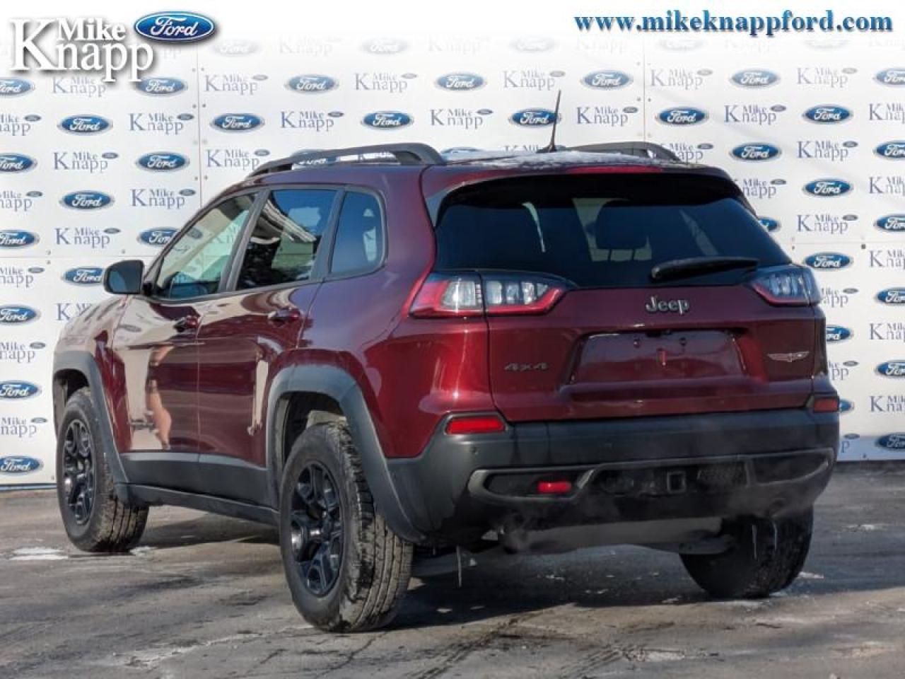 2020 Jeep Cherokee Trailhawk Photo2