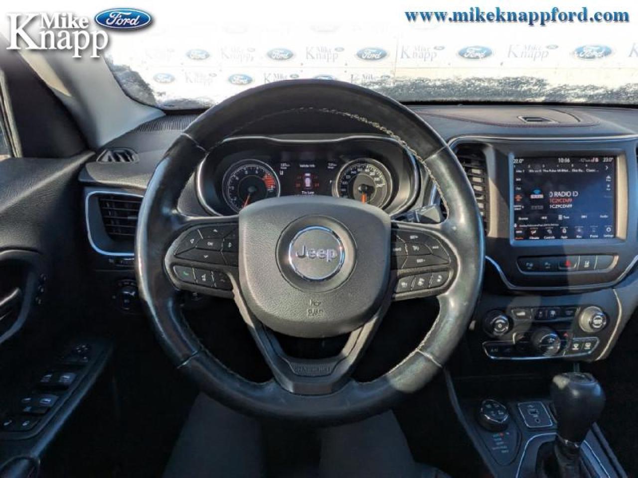 2020 Jeep Cherokee Trailhawk Photo