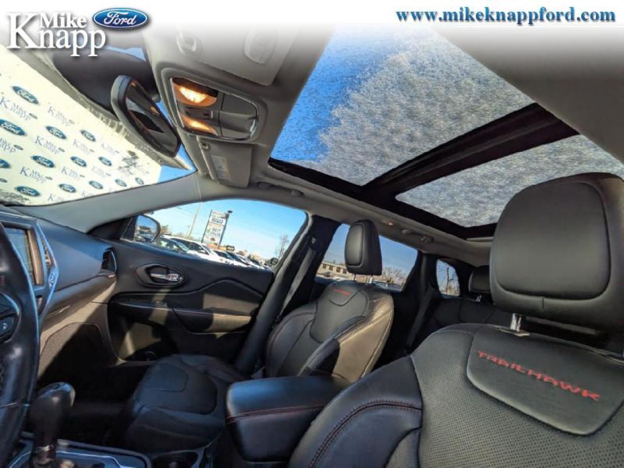 2020 Jeep Cherokee Trailhawk Photo