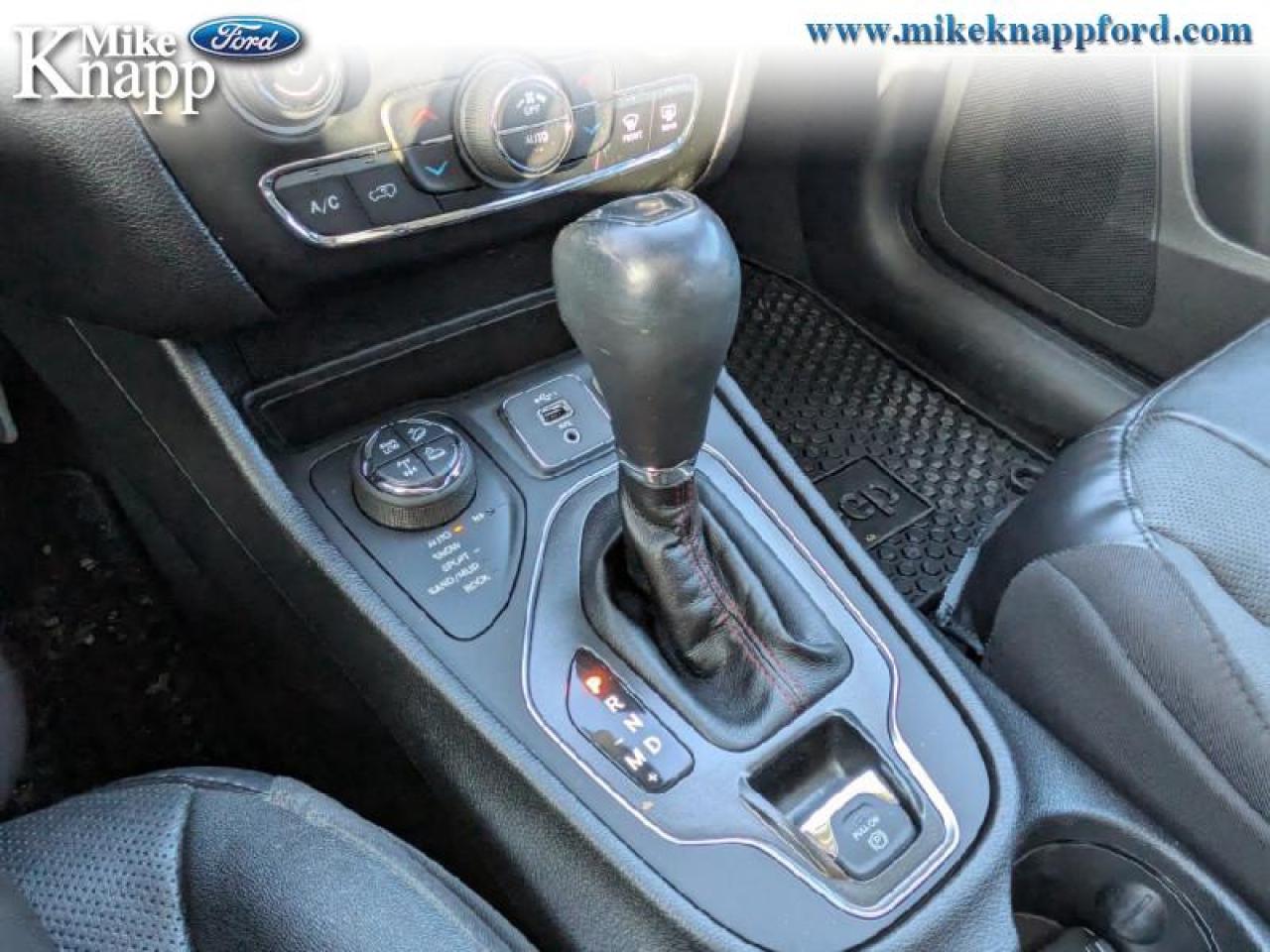 2020 Jeep Cherokee Trailhawk Photo