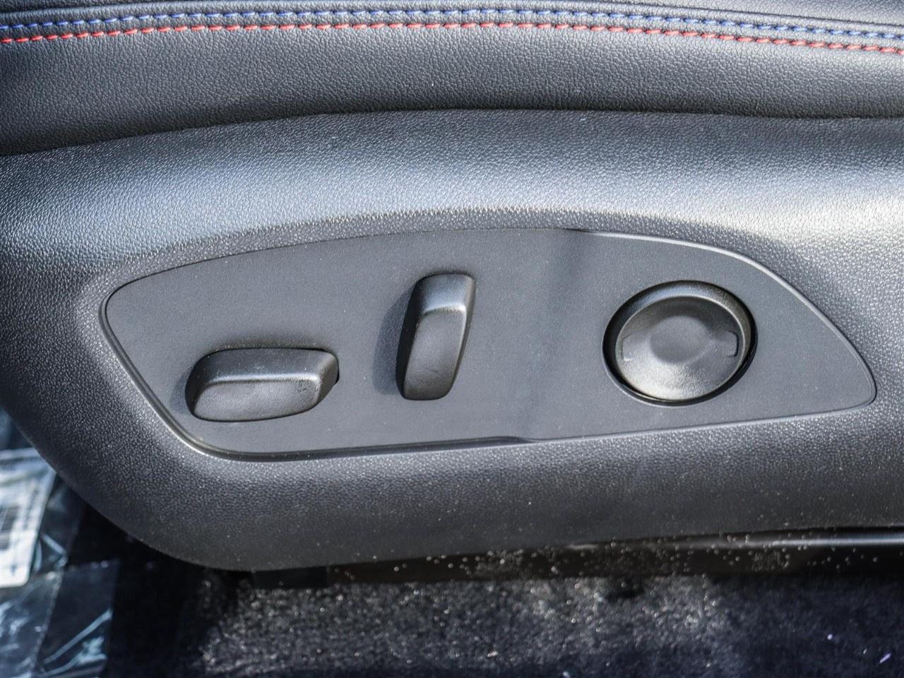 2026 Chevrolet Equinox EV 4dr RS Photo