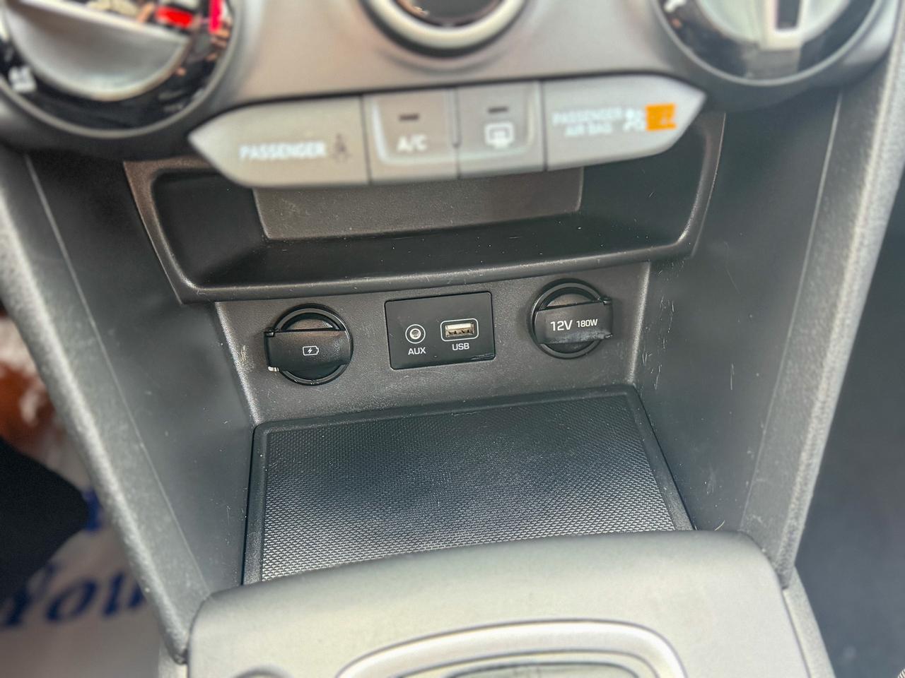 2019 Hyundai KONA 2.0L Preferred/BSM/CAMERA/SERVICE RECORDS/2.0L Photo