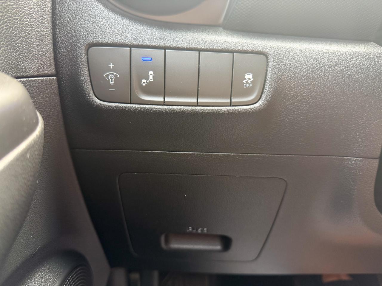 2019 Hyundai KONA 2.0L Preferred/BSM/CAMERA/SERVICE RECORDS/2.0L Photo