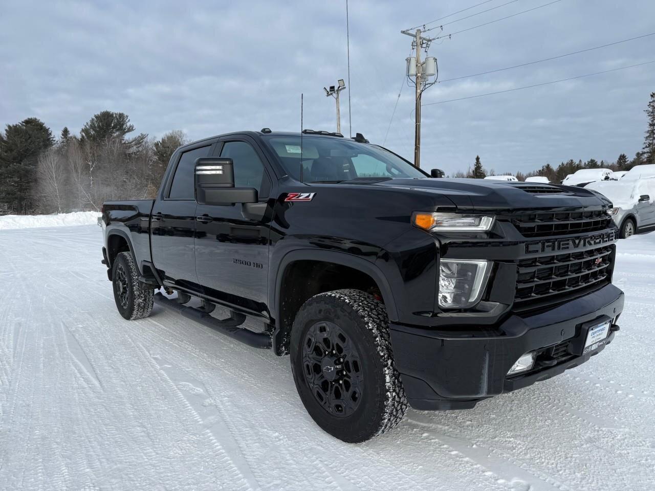 2023 Chevrolet SILVERADO 2500HD 4WD Crew Cab 159  LT Photo