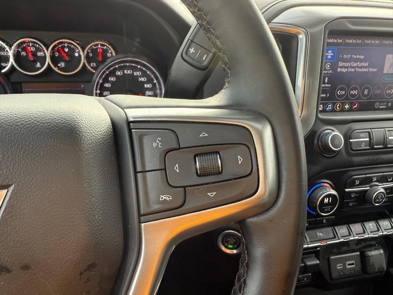 2023 Chevrolet SILVERADO 2500HD 4WD Crew Cab 159  LT Photo