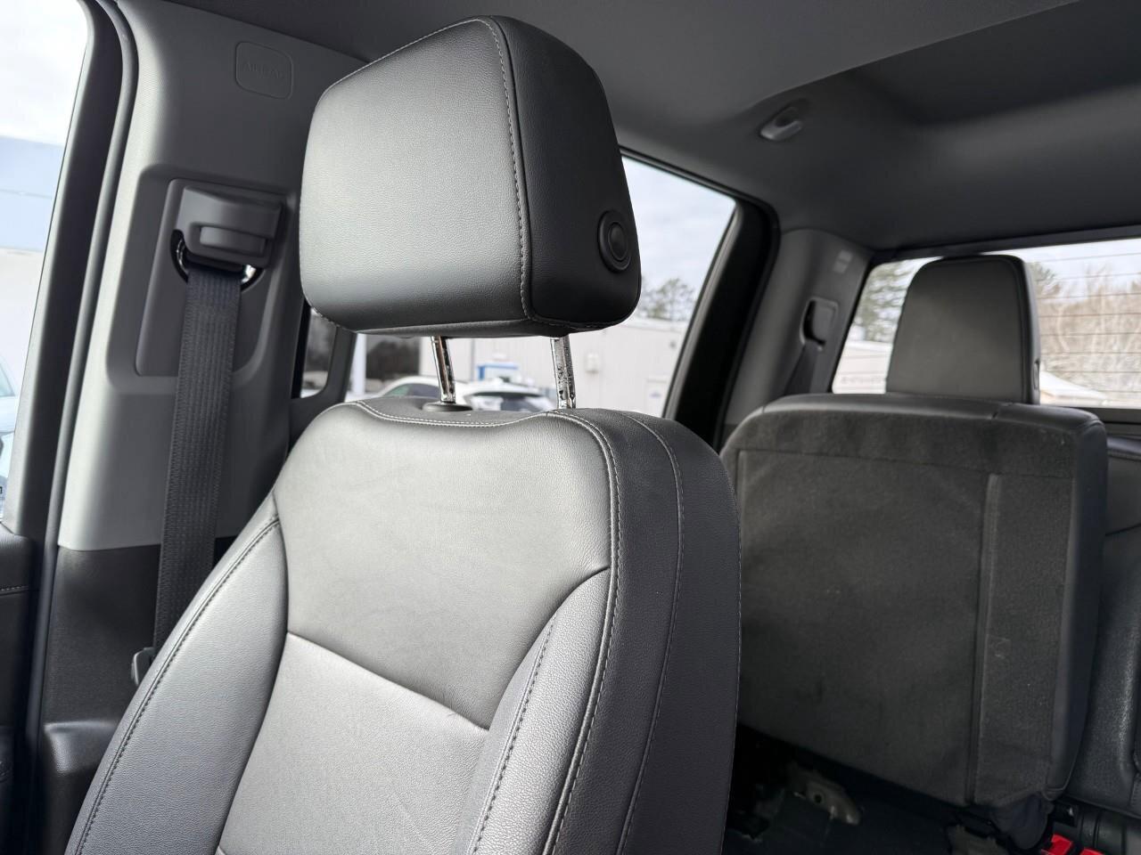 2023 Chevrolet SILVERADO 2500HD 4WD Crew Cab 159  LT Photo