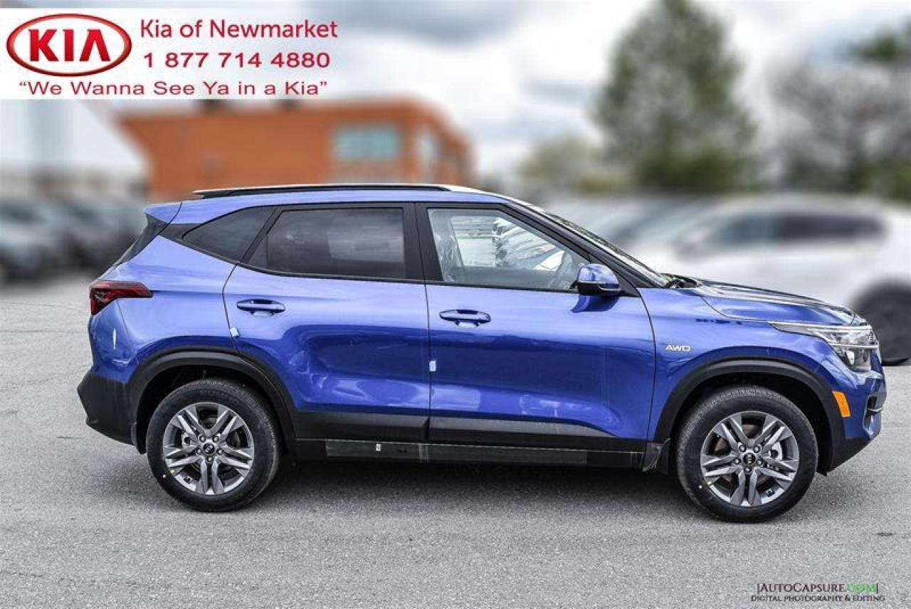 2021 Kia Seltos LX 4dr All-Wheel Drive Photo3