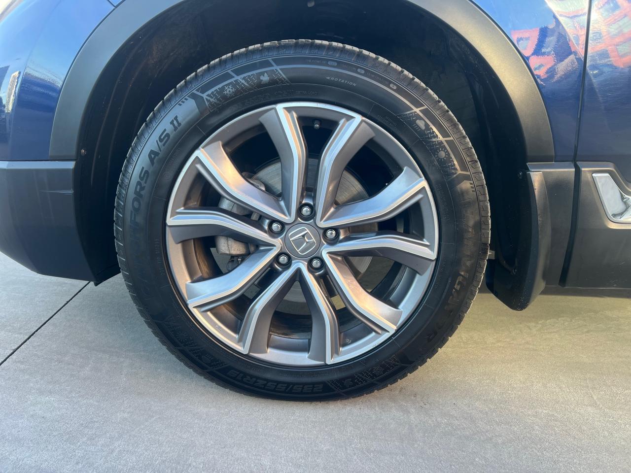 2021 Honda CR-V Touring 4dr All-wheel Drive Photo